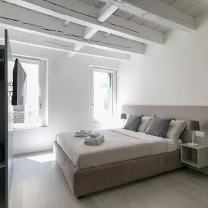 https://subitosanto-appartamento-2a-angelina.hotelinveneto.com